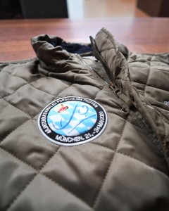 jacket-porsche-close